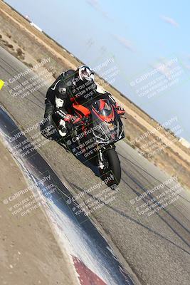 media/Nov-03-2024-TrackDaz (Sun) [[44580f4982]]/A Group/2pm (Grapevine)/